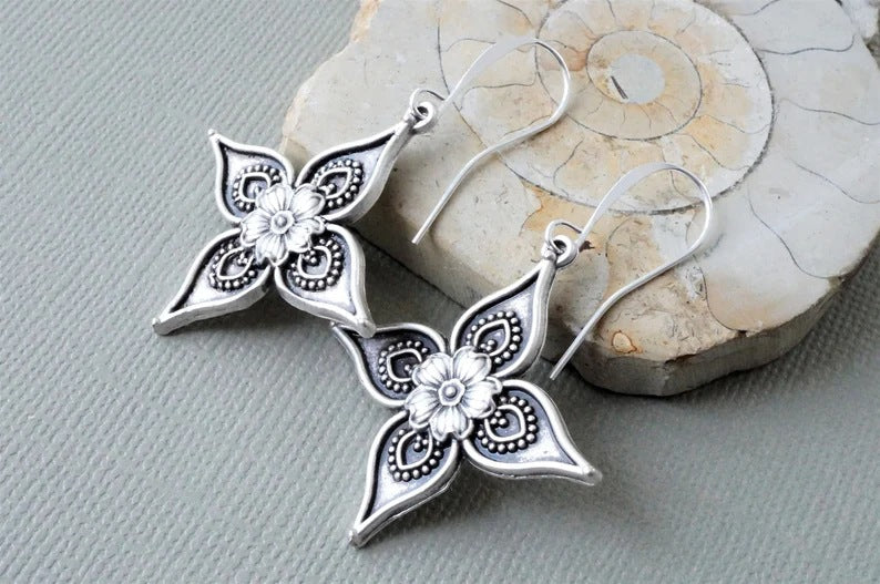 Elegant Earring for Every Occasion