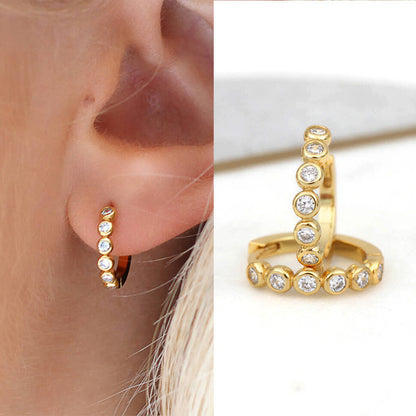 Charming Earring for Any Occasion