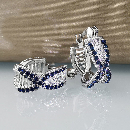 Charming Earring for Any Occasion