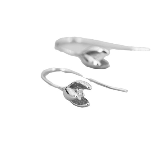 Elegant Silver Earring for Every Occasion