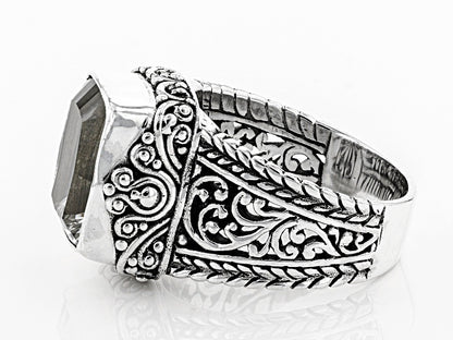 Classic Silver Ring with Timeless Appeal