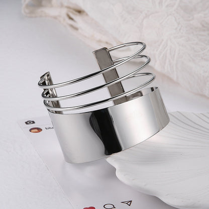 Delicate Artisan Set