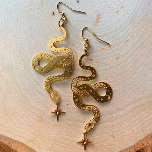 Elegant Gold Earring for Every Occasion
