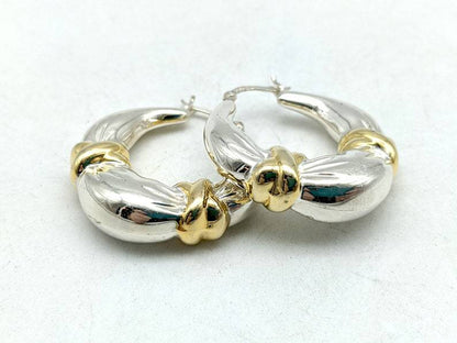 Beautiful Gold Earring with Unique Style