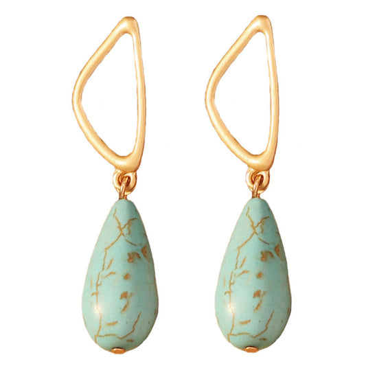 Classic Earring with Timeless Appeal