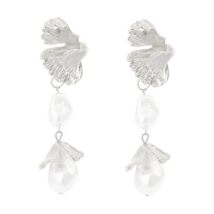Stunning Pearl Earring for Daily Wear