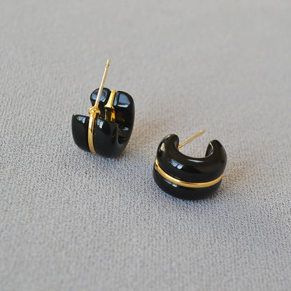 Delicate Artisan Gold Earring
