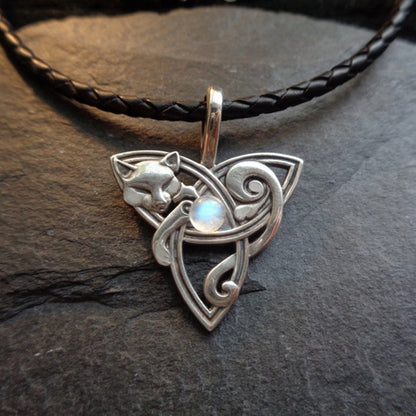 Charming Necklace for Any Occasion
