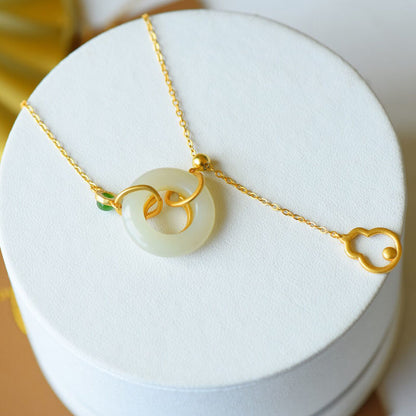 Charming Gold Necklace for Any Occasion