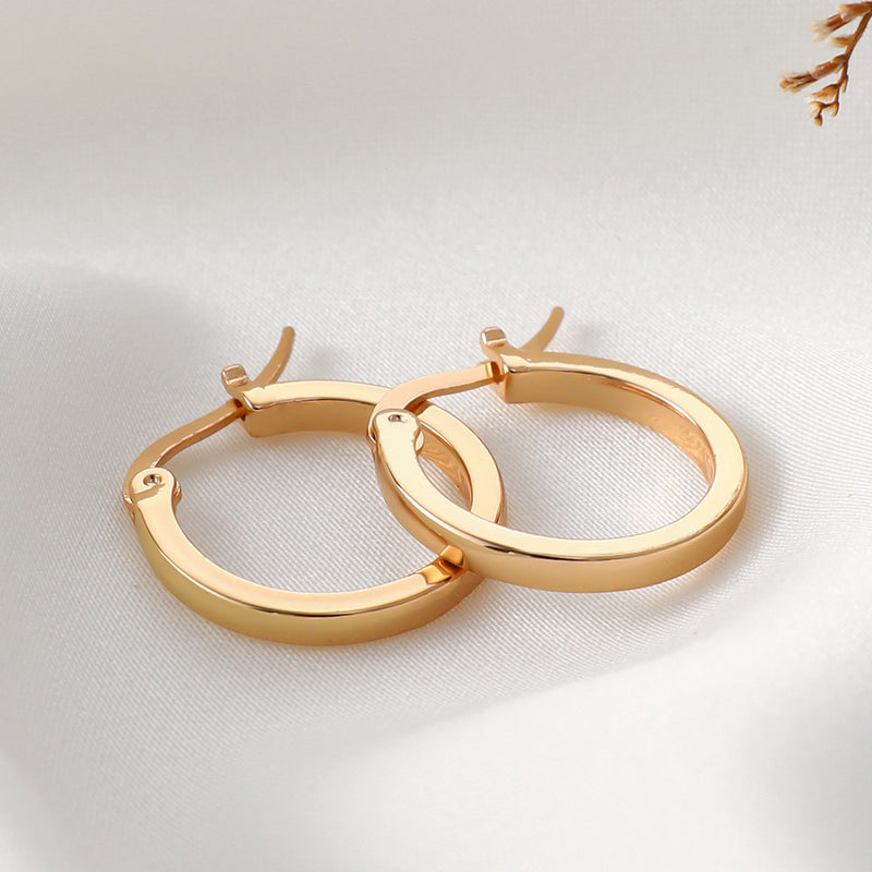 Delicate Artisan Gold Earring