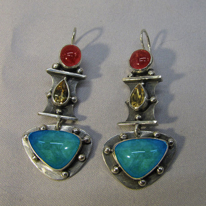 Classic Earring with Timeless Appeal