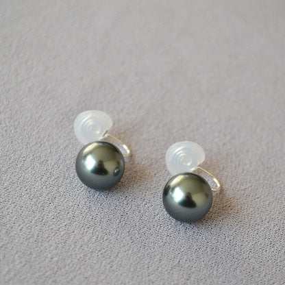 Delicate Artisan Pearl Earring