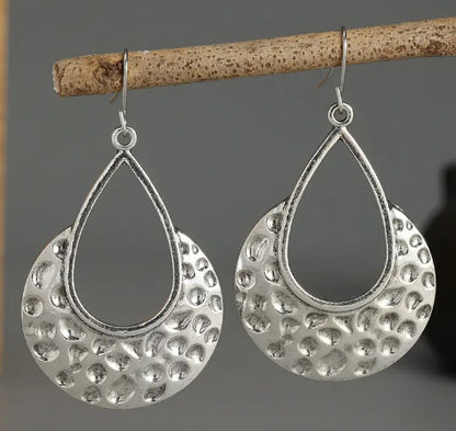 Elegant Earring for Every Occasion