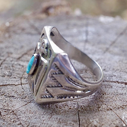 Classic Ring with Timeless Appeal