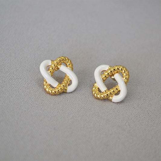 Beautiful Silver Earring with Unique Style