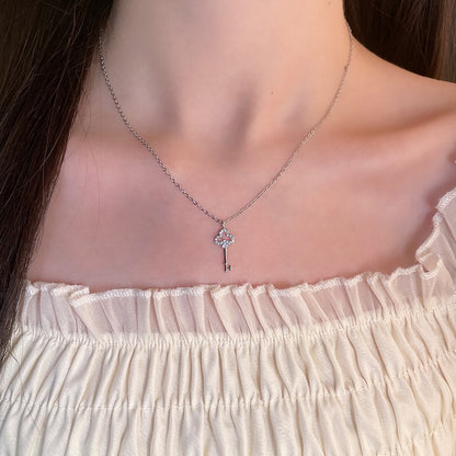 Stunning Necklace for Daily Wear