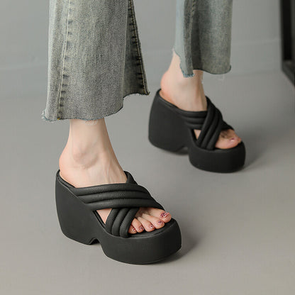 Chic Orthopedic Sandals with Unique Design