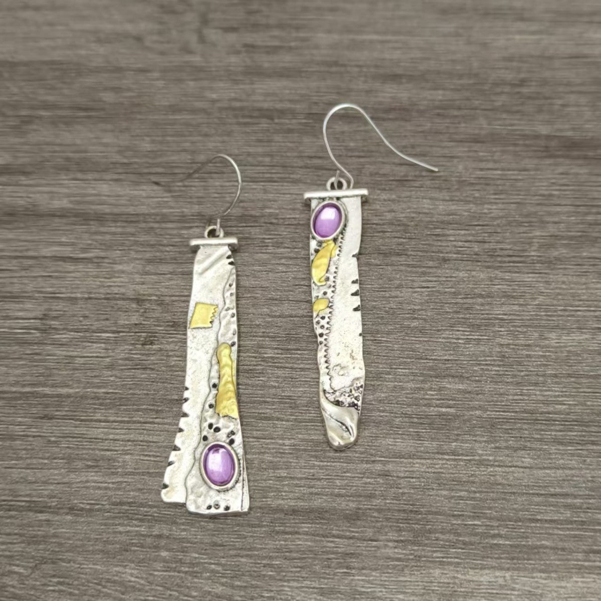 Charming Earring for Any Occasion