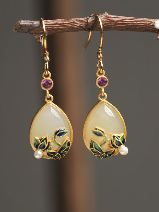 Delicate Artisan Gold Earring