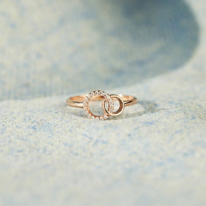 Classic Ring with Timeless Appeal