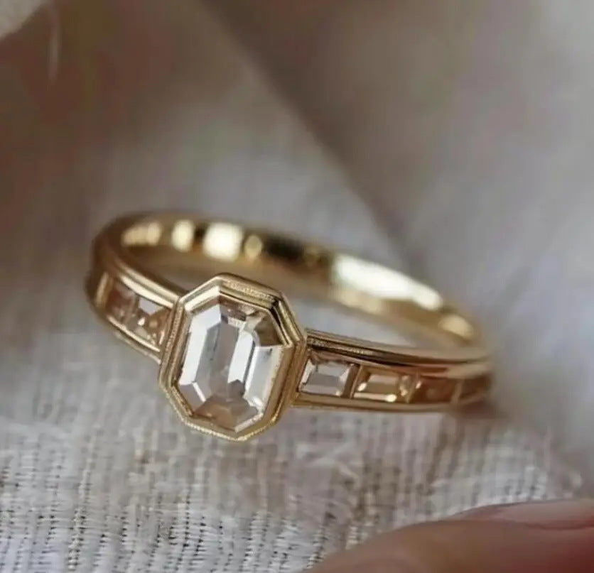 Romantic Gold Set for Special Moments
