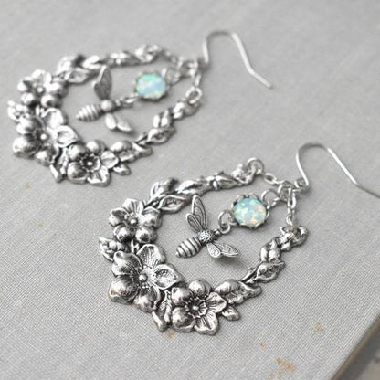 Romantic Silver Earring for Special Moments