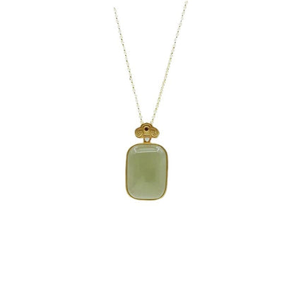Stunning Gold Necklace for Daily Wear