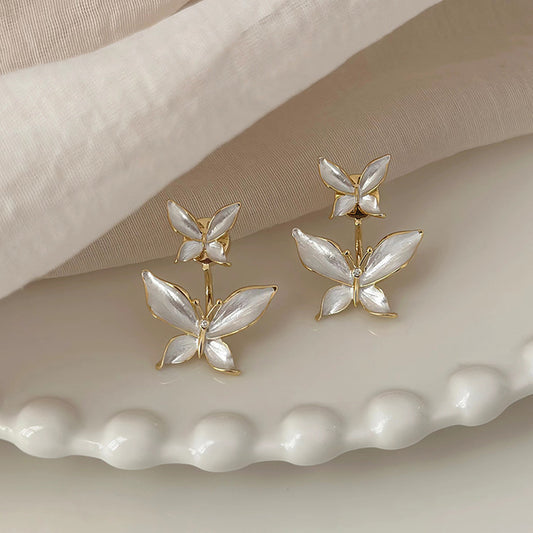 Beautiful Earring with Unique Style