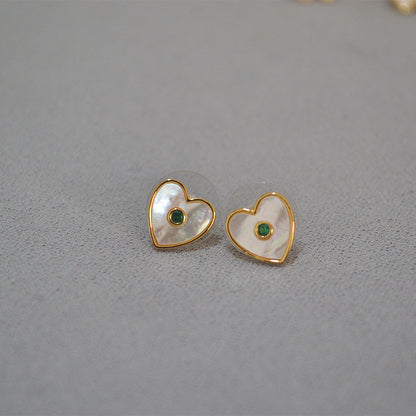 Elegant Gold Earring for Every Occasion