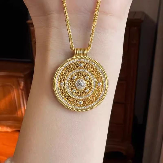 Charming Piece for Any Occasion