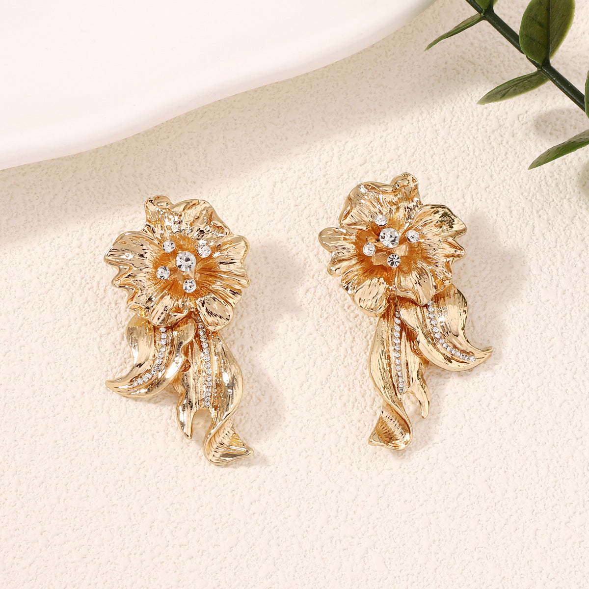 Romantic Earring for Special Moments