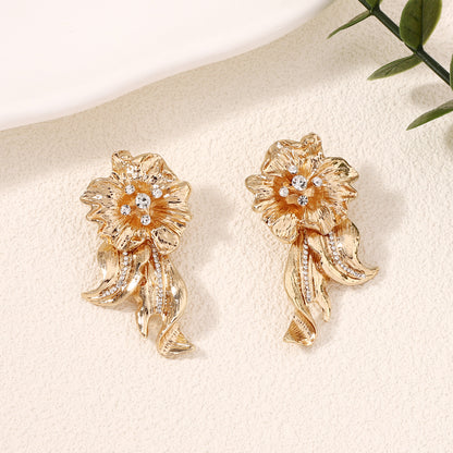 Romantic Earring for Special Moments