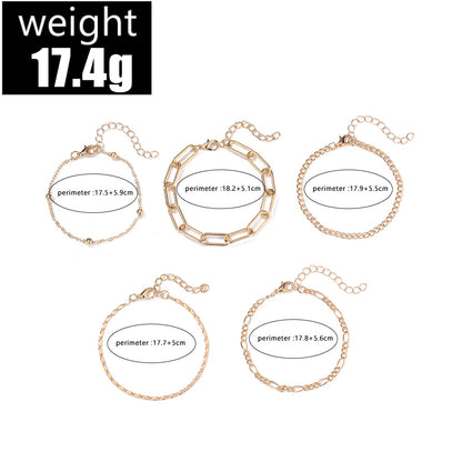 Romantic Gold Bracelet for Special Moments