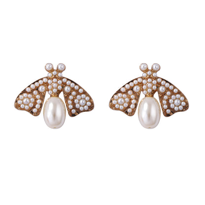 Romantic Pearl Earring for Special Moments