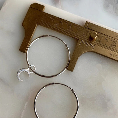 Charming Earring for Any Occasion