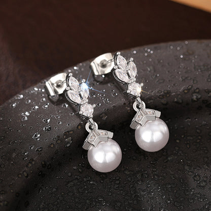 Romantic Earring for Special Moments
