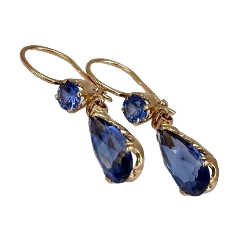 Elegant Earring for Every Occasion