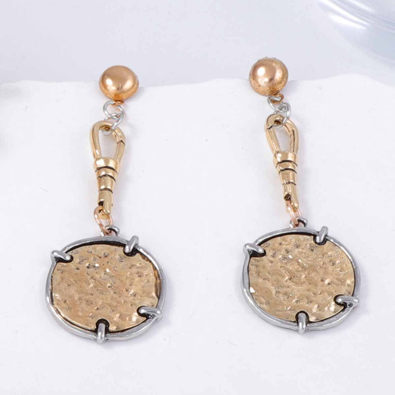Stunning Earring for Daily Wear