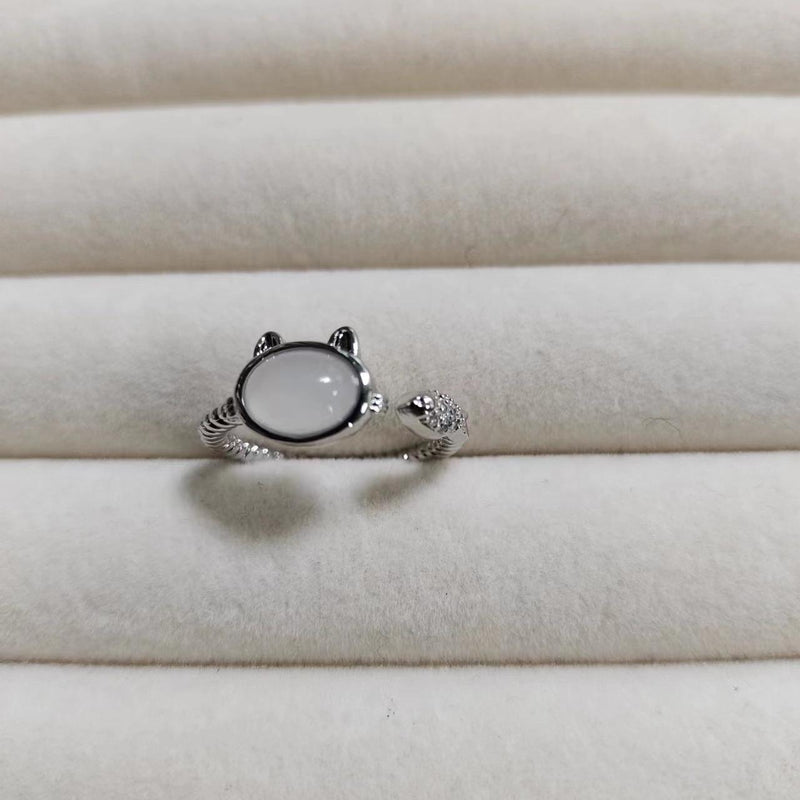 Classic Ring with Timeless Appeal