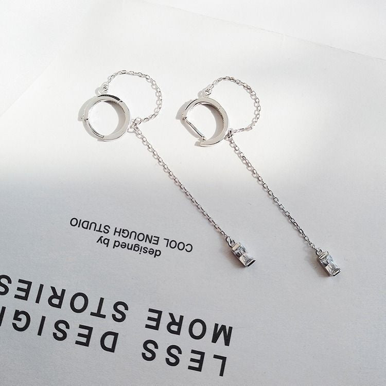 Romantic Silver Earring for Special Moments