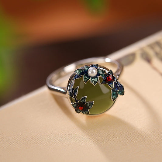 Charming Silver Bracelet for Any Occasion