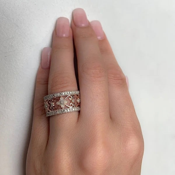 Romantic Gold Ring for Special Moments