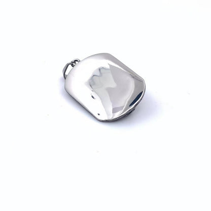 Beautiful Pendant with Unique Style
