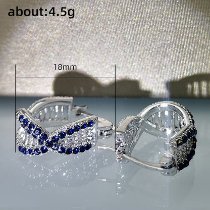 Charming Earring for Any Occasion