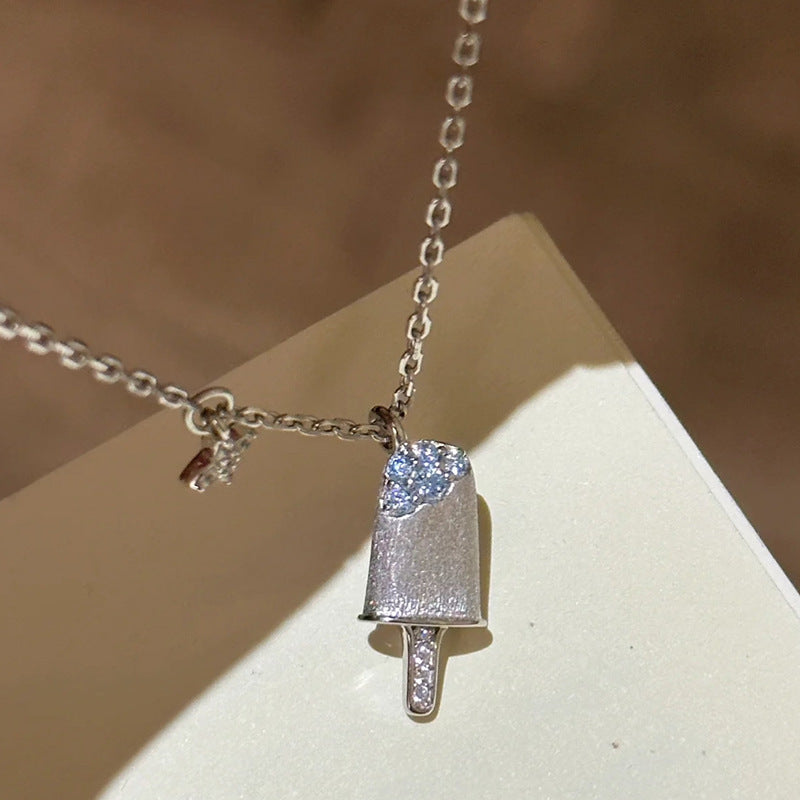 Elegant Piece for Every Occasion
