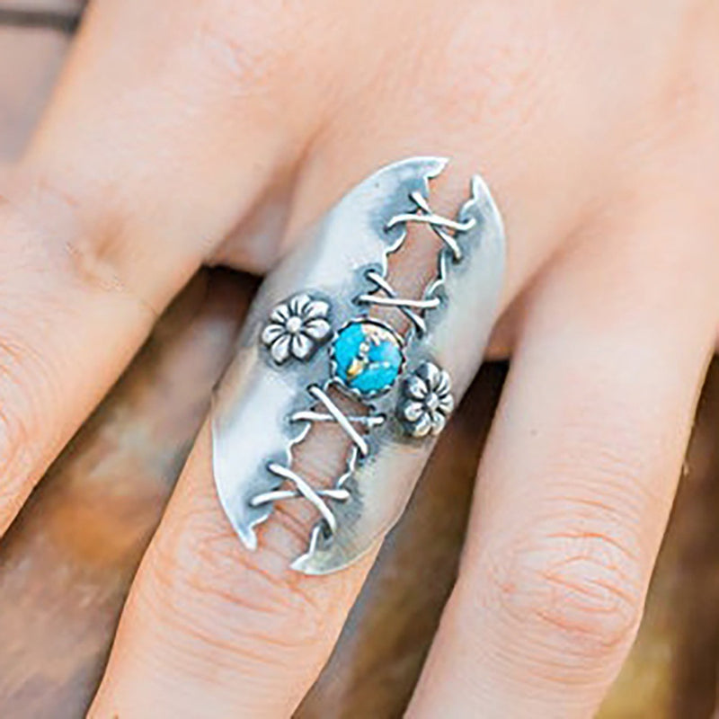 Romantic Silver Ring for Special Moments