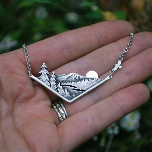 Classic Silver Set with Timeless Appeal