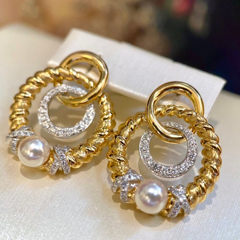 Classic Pearl Earring with Timeless Appeal
