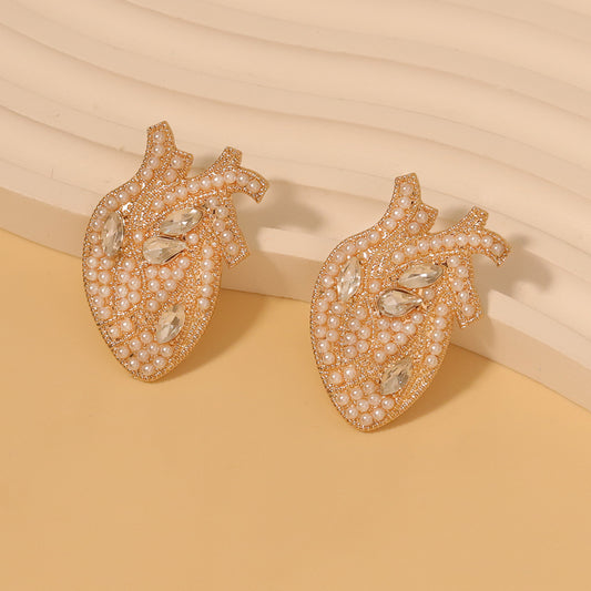 Romantic Pearl Earring for Special Moments