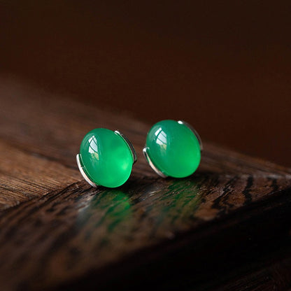 Charming Silver Earring for Any Occasion